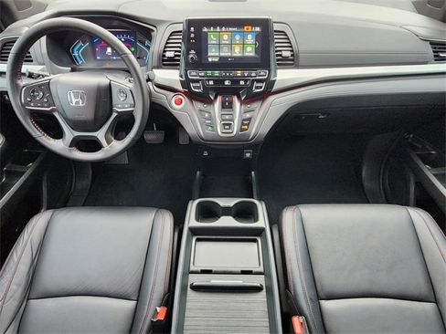 Certified 2023 Honda Odyssey Sport image 10