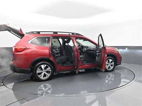 Used 2024 Subaru Ascent Premium w/ Convenience Package image 30