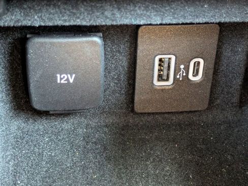 Used 2020 Lincoln Corsair FWD image 22