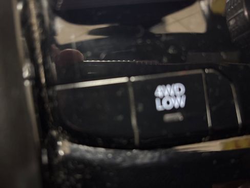 Used 2023 Jeep Grand Cherokee L Summit w/ Luxury Tech Group V image 19