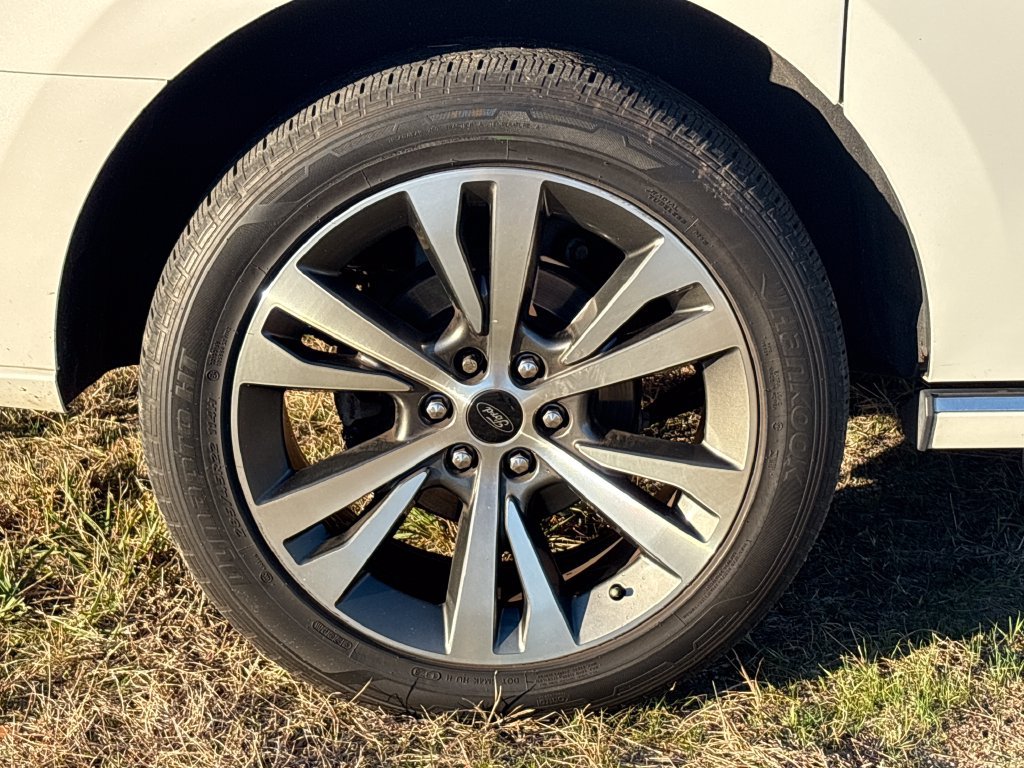 Used 2020 Ford Expedition Max Platinum RWD image 12