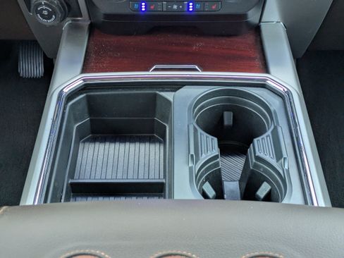 Used 2020 Ford F450 King Ranch w/ King Ranch Ultimate Package AWD/4WD image 20