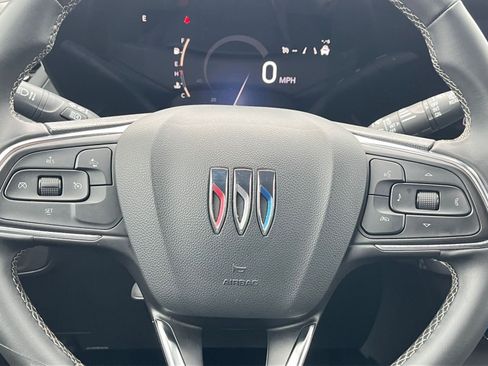 Used 2025 Buick Encore GX Preferred image 25