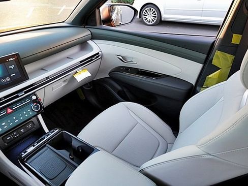 New 2026 Hyundai Tucson Limited image 28