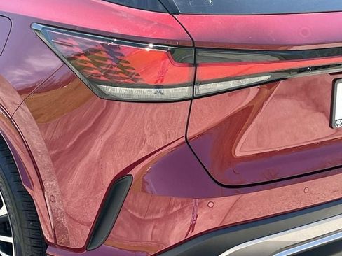 Used 2024 Lexus RX 350 Premium Plus w/ Convenience Package image 5