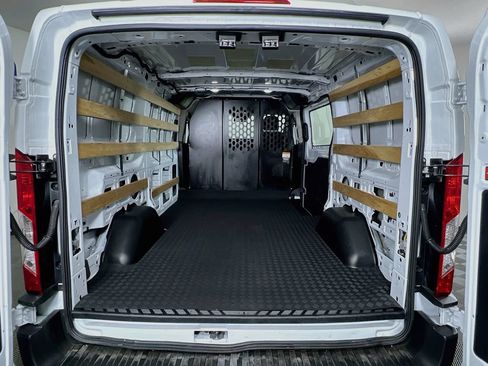 Certified 2025 Ford Transit 250 Low Roof w/ Exterior Upgrade Package RWD image 26