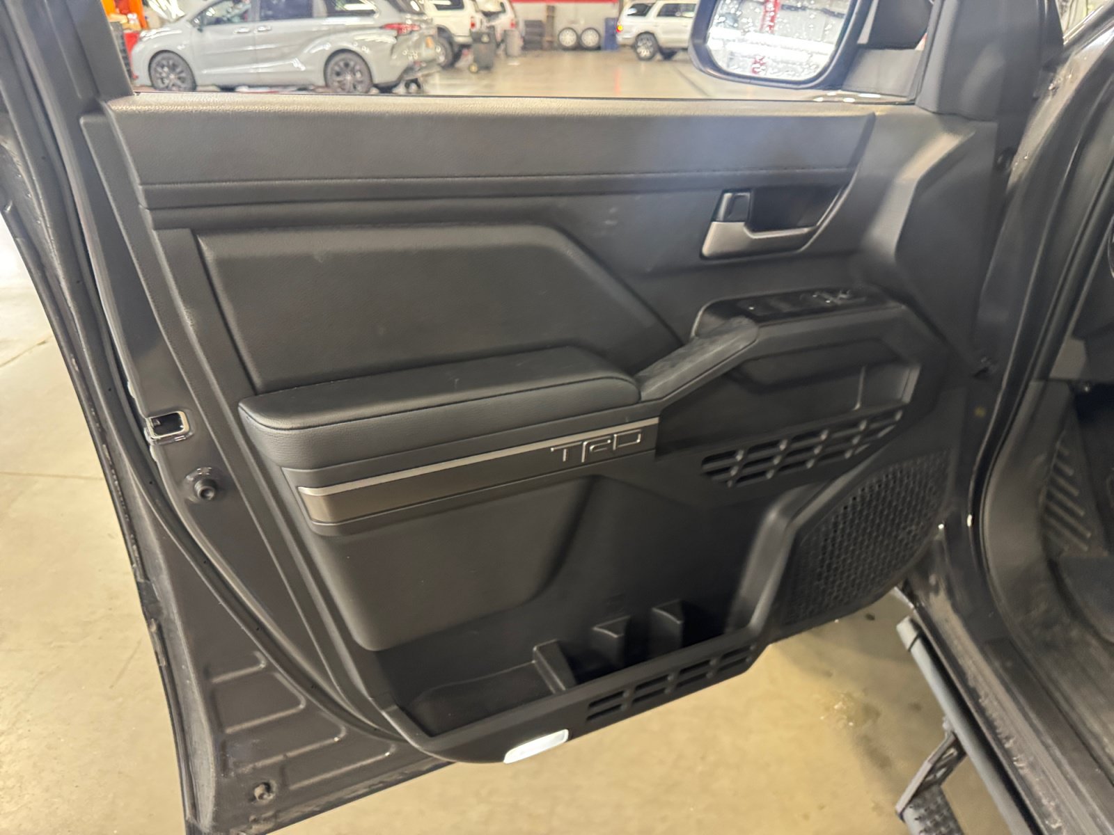 Certified 2026 Toyota Tacoma TRD Off-Road w/ TRD Off Road Upgrade Package AWD/4WD image 13