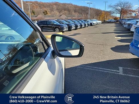 New 2026 Volkswagen Tiguan SE R-Line image 34