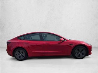 Used 2023 Tesla Model 3 Standard Range video 4