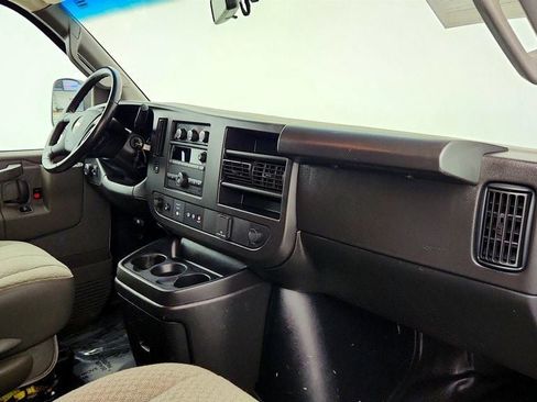 Used 2021 Chevrolet Express 2500 w/ Driver Convenience Package RWD image 27
