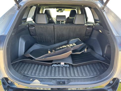 Certified 2022 Toyota RAV4 XSE w/ XSE Grade Weather Package AWD/4WD image 19