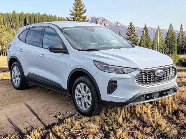 Certified 2025 Ford Escape Active AWD/4WD image 8