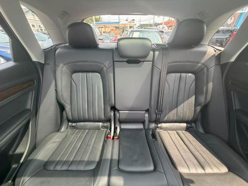 Used 2019 Audi Q5 2.0T Premium Plus AWD/4WD image 24