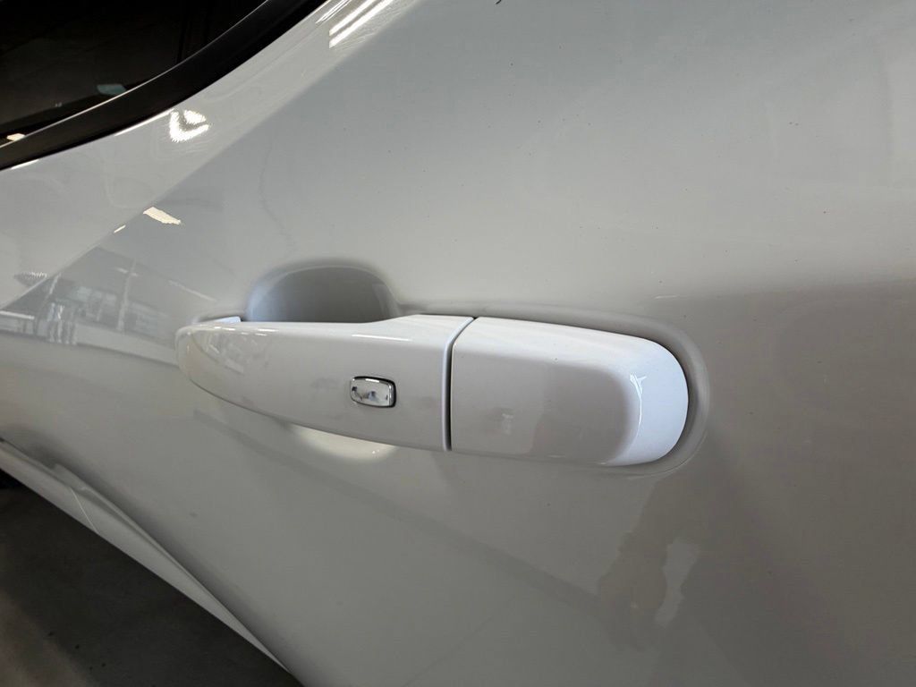 Used 2025 Chevrolet Blazer LT AWD/4WD image 55