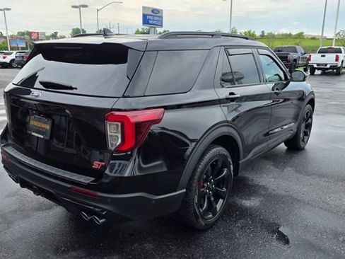 Certified 2024 Ford Explorer ST w/ Equipment Group 401A AWD/4WD image 5