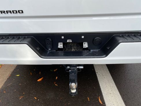 Used 2024 Chevrolet Silverado 1500 Custom w/ LPO, Dark Essentials Package image 8