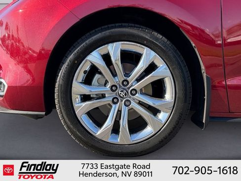 Certified 2023 Toyota Sienna Platinum FWD image 12