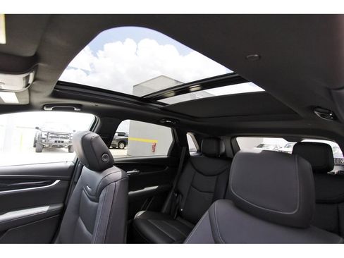New 2026 Cadillac XT5 Premium Luxury FWD image 24