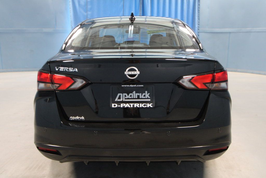Used 2025 Nissan Versa SV FWD image 26