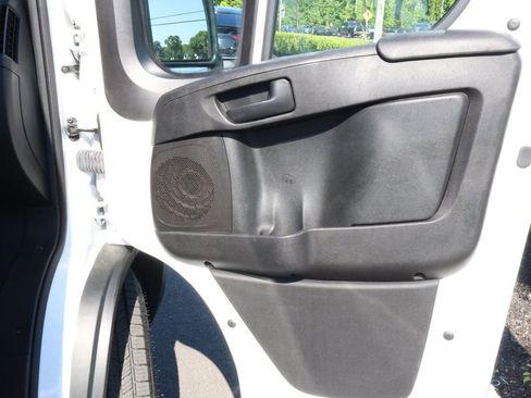 Used 2023 RAM ProMaster 2500 FWD image 27