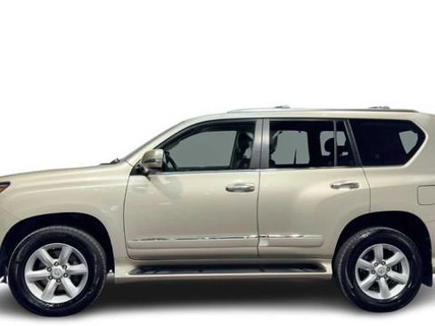 Used 2016 Lexus GX 460 w/ Navigation Package AWD/4WD image 1