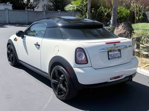 Used 2014 MINI Cooper Coupe FWD image 3
