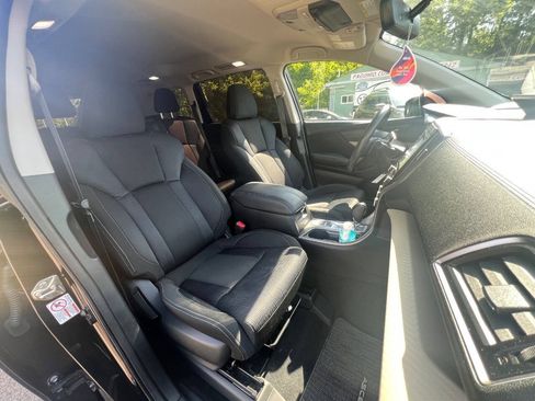 Used 2019 Subaru Ascent Premium AWD/4WD image 19