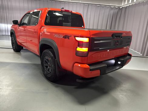 Used 2025 Nissan Frontier PRO-4X w/ Interior Protection Package AWD/4WD image 5