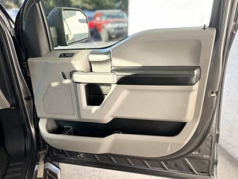 Used 2017 Ford F150 XLT w/ Equipment Group 301A Mid RWD image 24