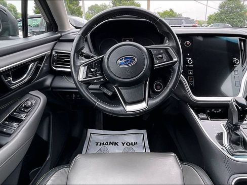Used 2022 Subaru Outback Onyx Edition XT AWD/4WD image 5