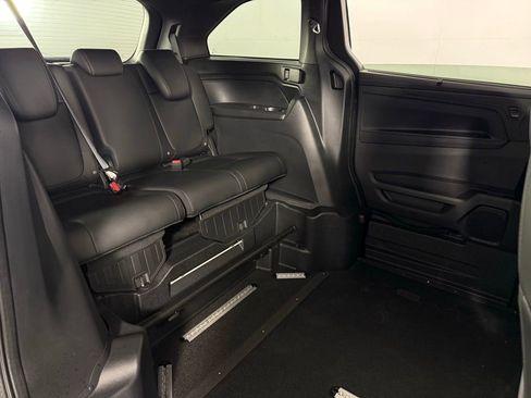 Used 2025 Honda Odyssey Sport-L image 14