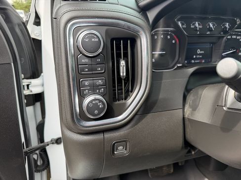 Used 2022 GMC Sierra 2500 SLE w/ Fleet Comfort Package AWD/4WD image 14