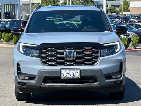 Used 2023 Honda Passport TrailSport image 10