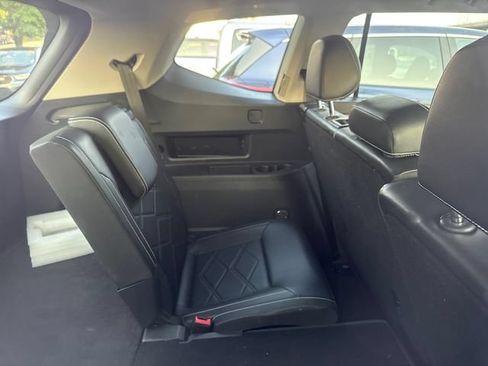 Used 2025 Volkswagen Atlas SE FWD image 5