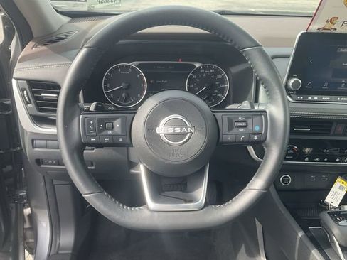 Certified 2023 Nissan Rogue SV w/ SV Premium B Package AWD/4WD image 20