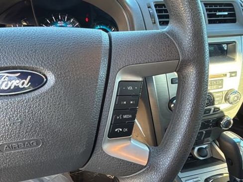 Used 2011 Ford Fusion SE w/ 202A Rapid Spec Order Code image 24
