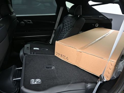 New 2025 Genesis GV80 3.5T e-SC image 18