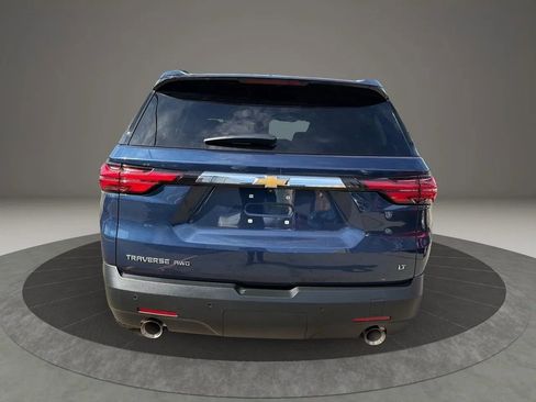 Used 2022 Chevrolet Traverse LT AWD/4WD image 6