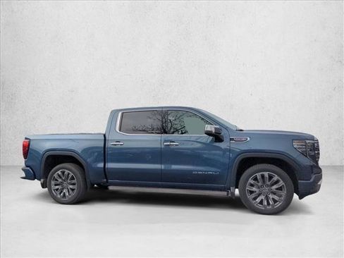 New 2025 GMC Sierra 1500 Denali image 4