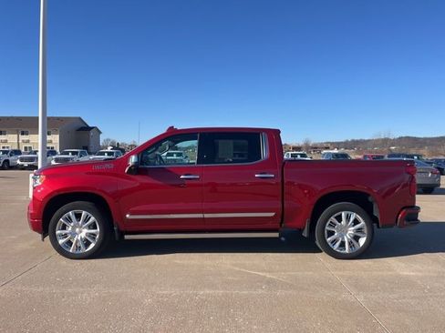 Used 2023 Chevrolet Silverado 1500 High Country w/ High Country Premium Package image 9