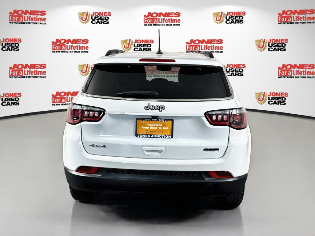 Used 2023 Jeep Compass Latitude AWD/4WD image 14