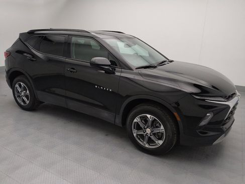 Used 2024 Chevrolet Blazer LT w/ Convenience Package image 11