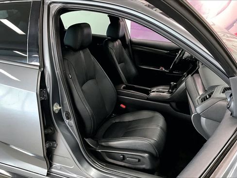 Used 2018 Honda Civic Sport Touring image 12