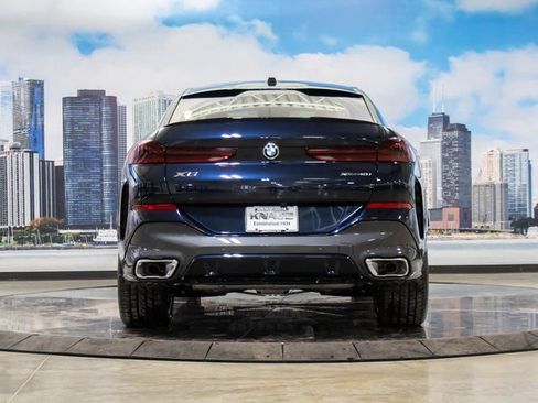Used 2026 BMW X6 xDrive40i w/ Climate Comfort Package image 11