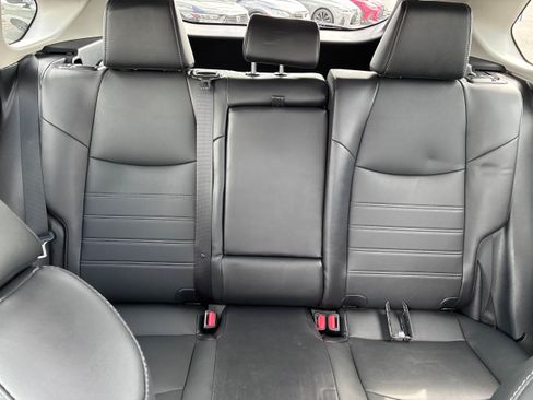 Used 2022 Toyota RAV4 XLE Premium AWD/4WD image 12