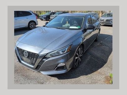Used 2020 Nissan Altima 2.5 SR w/ Premium Package