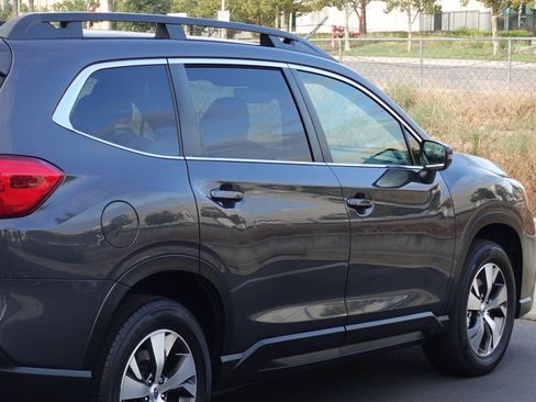 Used 2023 Subaru Ascent Premium w/ Convenience Package AWD/4WD image 16