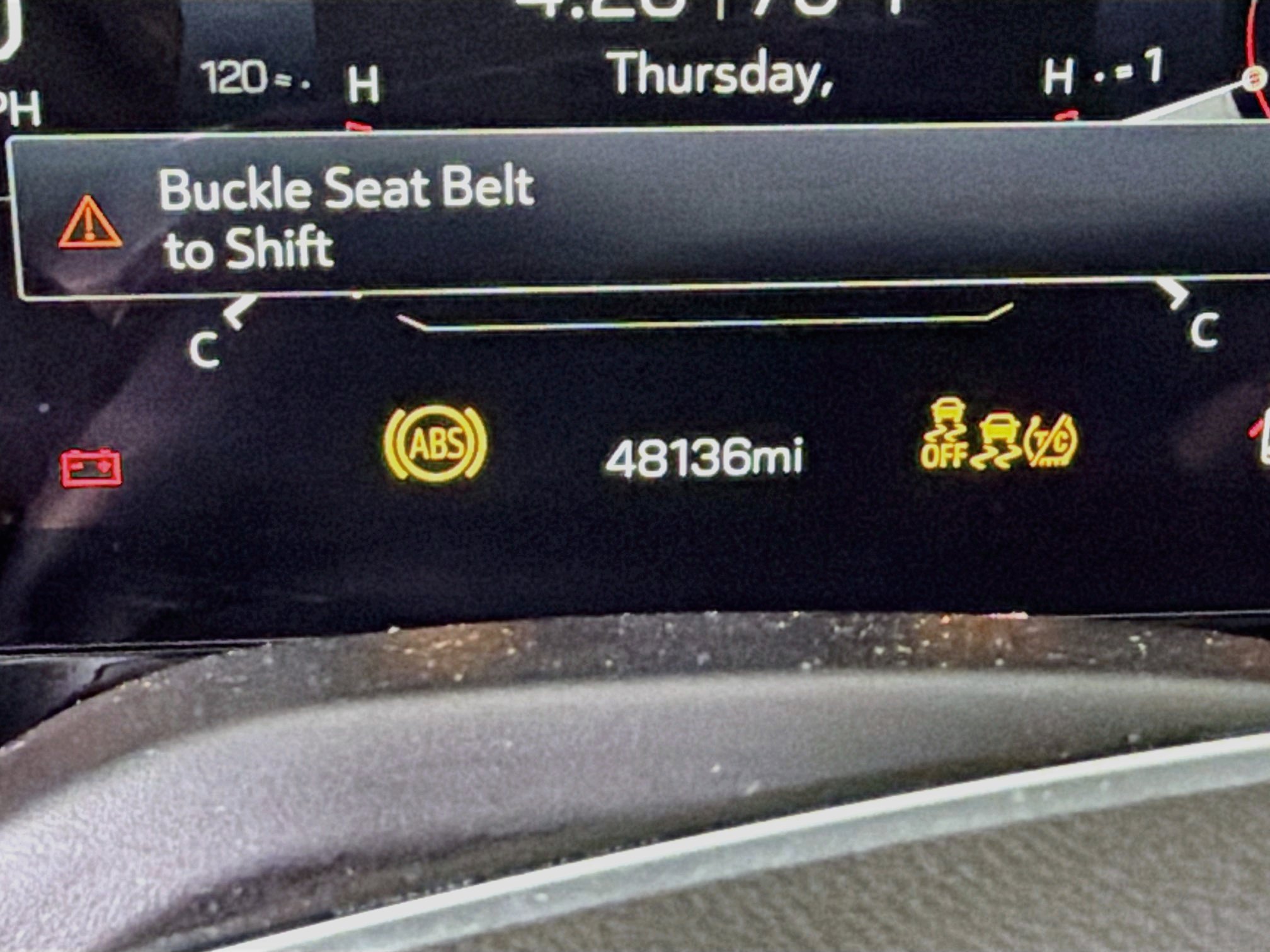 Used 2025 GMC Yukon Denali RWD image 18