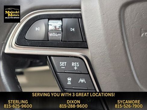 Used 2020 Lincoln Nautilus Reserve image 35