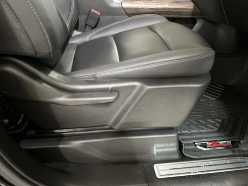 Used 2025 Chevrolet Silverado 1500 LT Trail Boss w/ Convenience Package II image 37